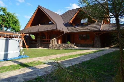 Hostal Sadyba Pikuy