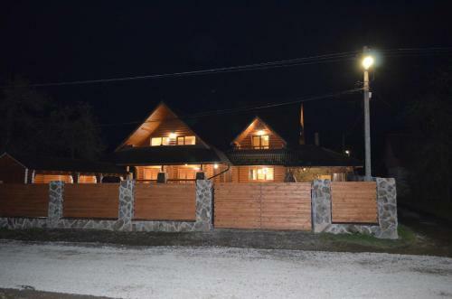 Hostal Sadyba Pikuy