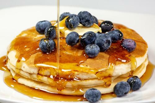 Grand Colonial Bed And Breakfast