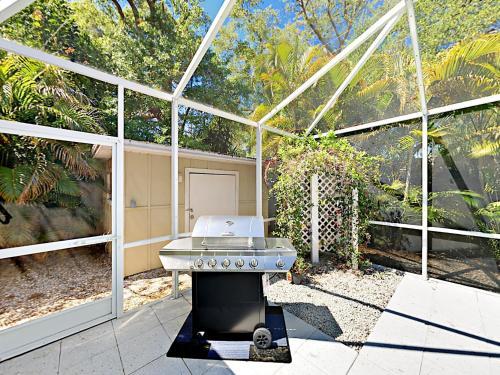 2123 Temple St Home