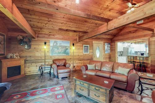 Creekside Casita