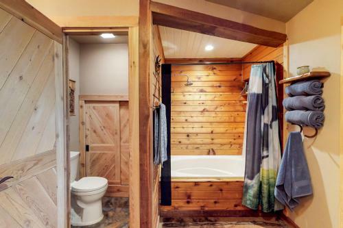 Creekside Casita
