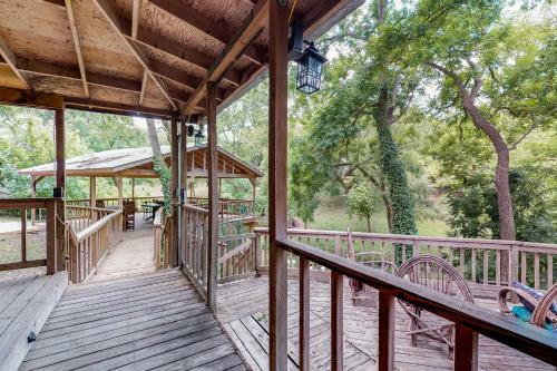 Creekside Casita