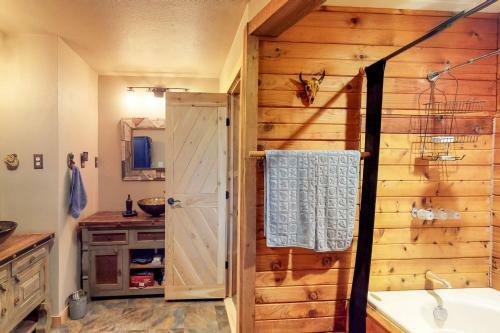 Creekside Casita