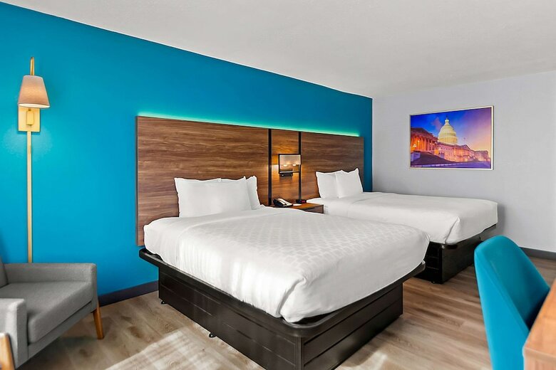 Hotel Clarion Inn Falls Church- Arlington