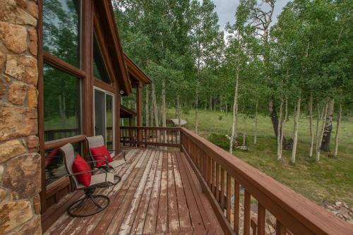 Ponderosa Lodge