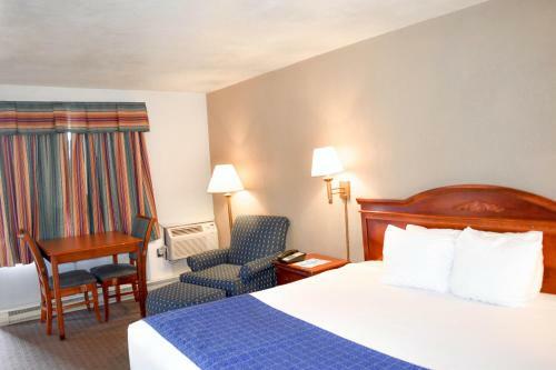 Attleboro Motor Inn