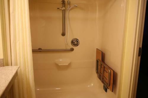 Hotel Best Western Plus Crossroads Inn & Suites
