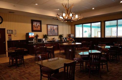 Hotel Best Western Plus Crossroads Inn & Suites
