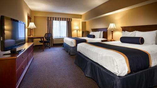 Hotel Best Western Plus Crossroads Inn & Suites