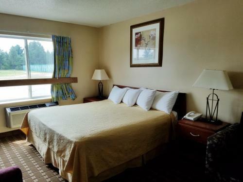Motel Inn Of The Pines