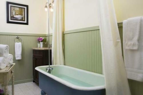Bed & Breakfast Jacob Rohrbach Inn