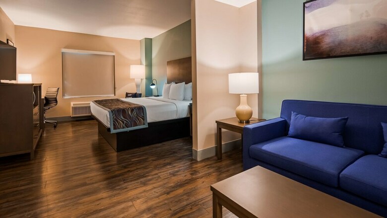 Hotel Best Western Plus Commerce Parkway Inn & Suites