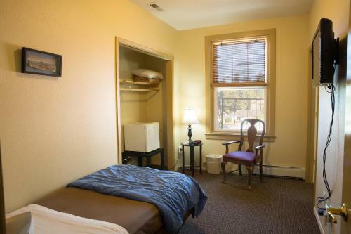 Hotel Cathlamet