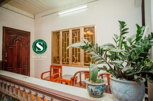 Bed & Breakfast Nhat Son Guesthouse