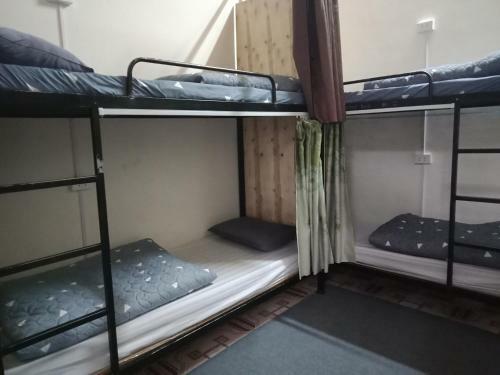 10am Hostel