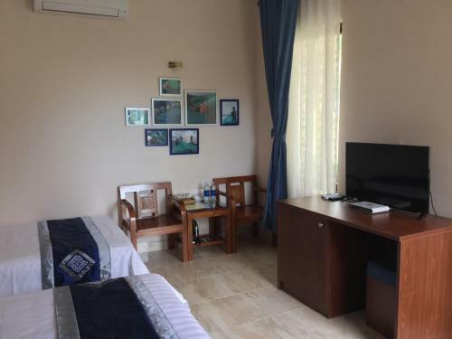Aloha Hotel - Bi?nh Ti�n