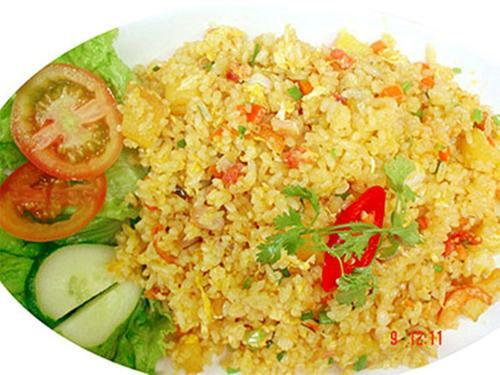 Son Tinh Hotel