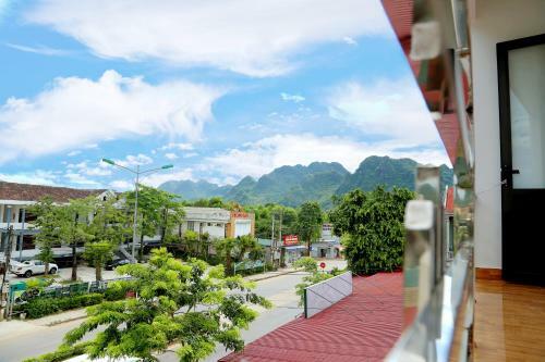 Son Tinh Hotel