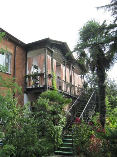 Hostal Guest House Inkit