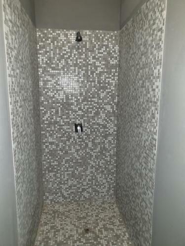 Hostal Platinum Germiston Ghouse