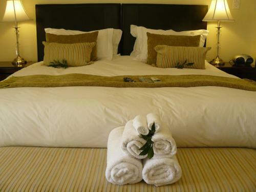 Hostal Moon And Sixpence Garden Guest House