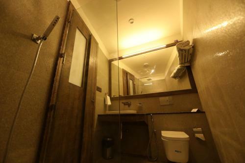 Hotel Shilhaandara