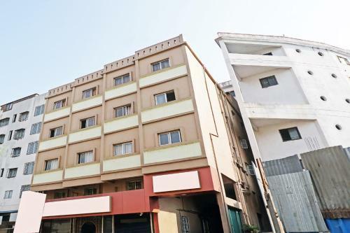 Hotel Oyo 36705 Laxmi Lodge New