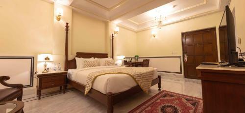 Laxmi Palace Heritage Hotel