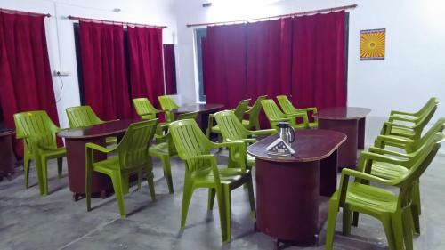 Hotel Him Darshan Vatika