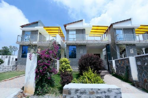 Hotel Sushmika Villas