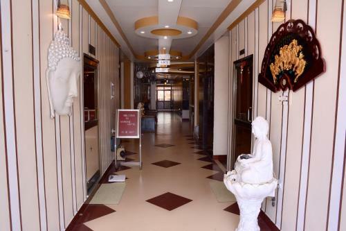Narang Hotel