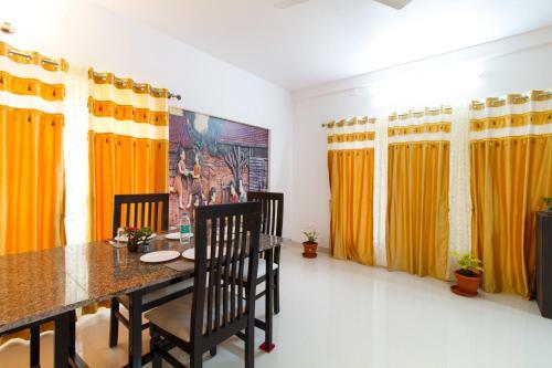 Apartamentos Executive Balcony Rooms - 5 Rooms - 2 Single Cozy Beds
