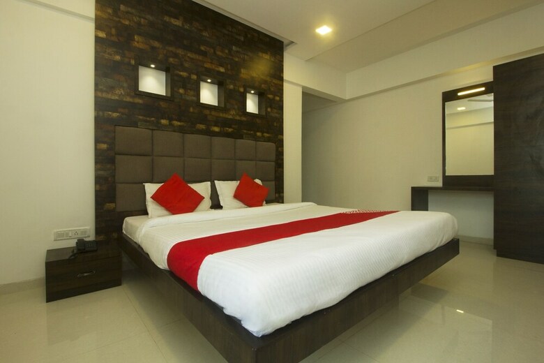 Hotel Oyo 22919 Blue Roof Sea Side