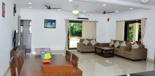 Siddhant Holiday Home
