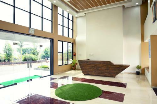 Hotel Girija