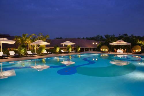 Hotel Madhubhan Resort & Spa