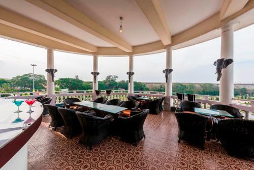 Hotel Royal Orchid Brindavan Garden