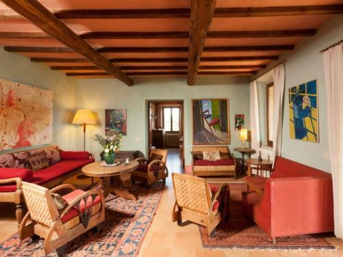 Monticchiello Villa Sleeps 20 Pool Wifi