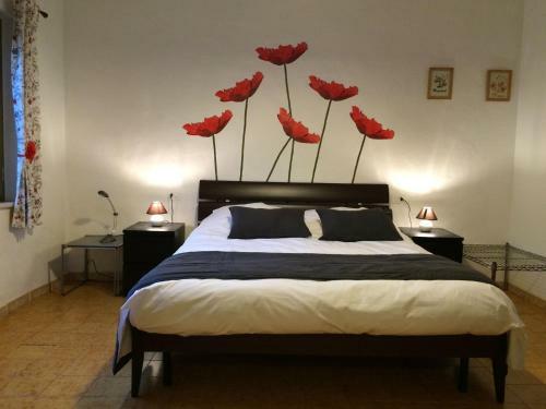 Holiday Home In Picciano With Swimming Pool