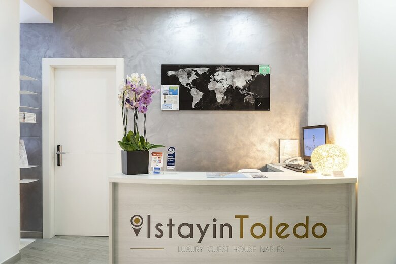 Bed & Breakfast Istayintoledo Luxury Guest House