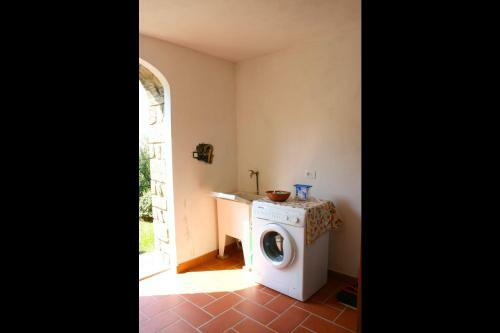 Santa Maria Alla Rassinata Villa Sleeps 15 Pool