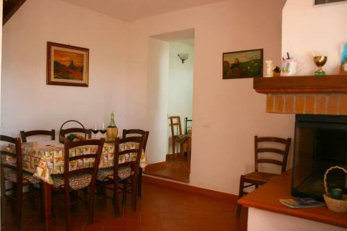 Santa Maria Alla Rassinata Villa Sleeps 15 Pool