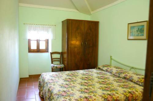 Santa Maria Alla Rassinata Villa Sleeps 15 Pool