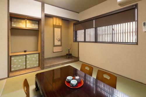 Villa Guesthouse-hana Zen House