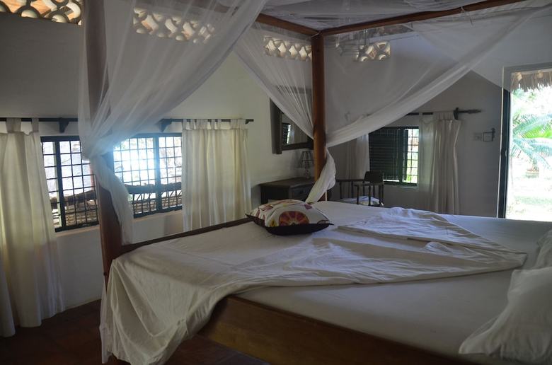 Hostal Diani House