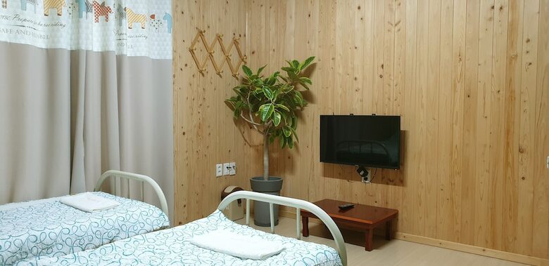 Hostal Chowoo Guesthouse
