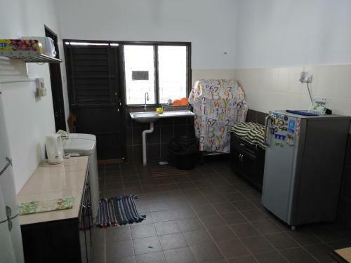 Homestay Eryna Pertama - Tanjung Malim