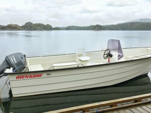 Five-bedroom Holiday Home In Masfjordnes