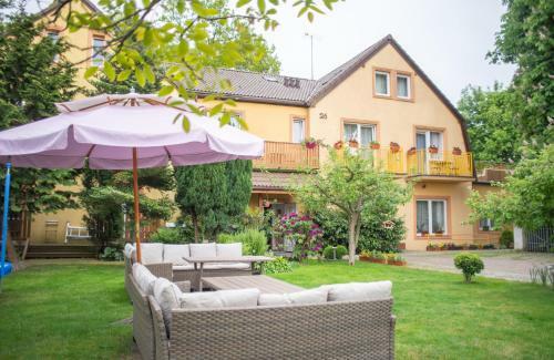 Hostal Hubertus Rewal